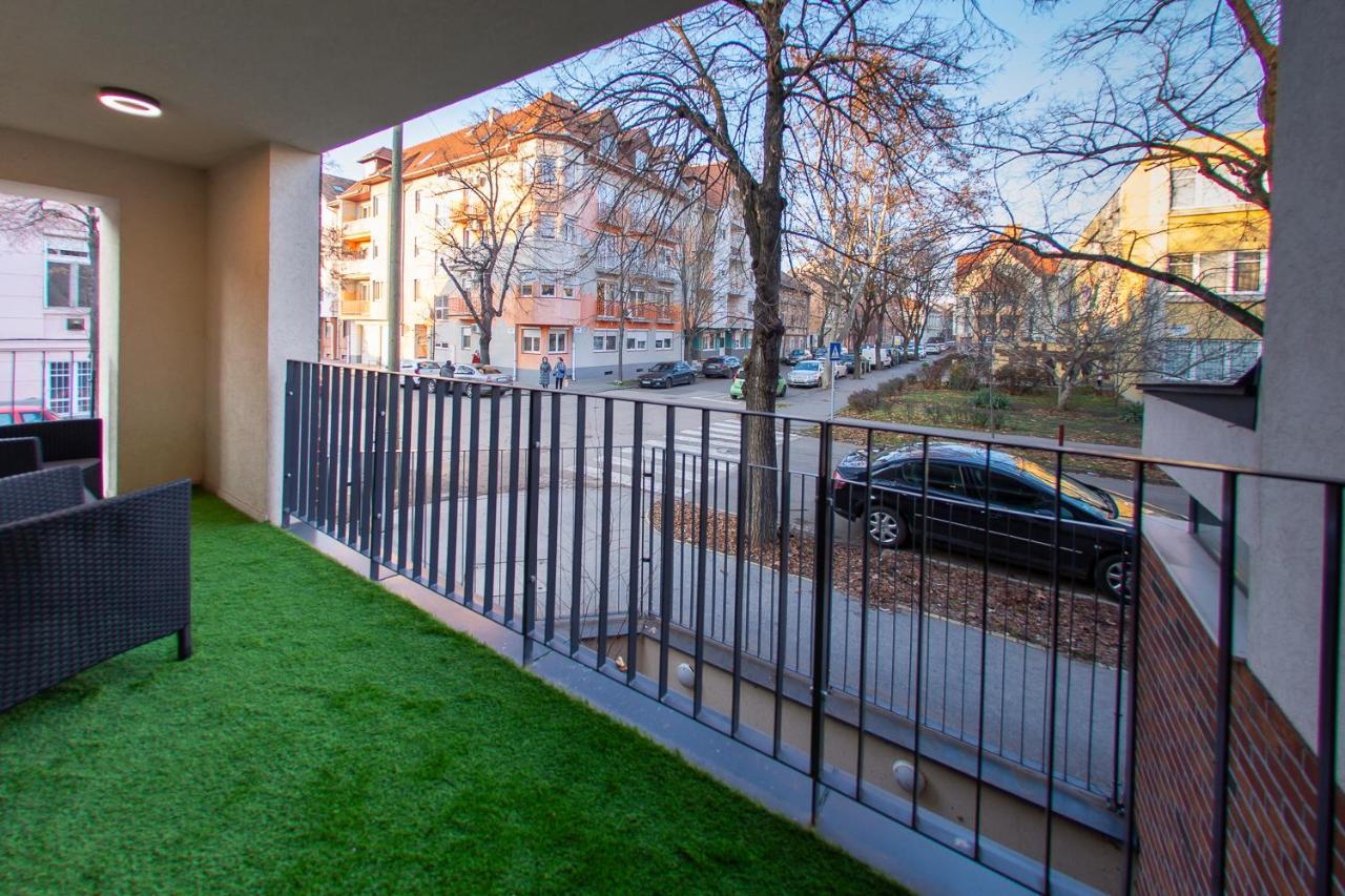 Cosy Inner City Getaway Bestern Szeged Exterior photo